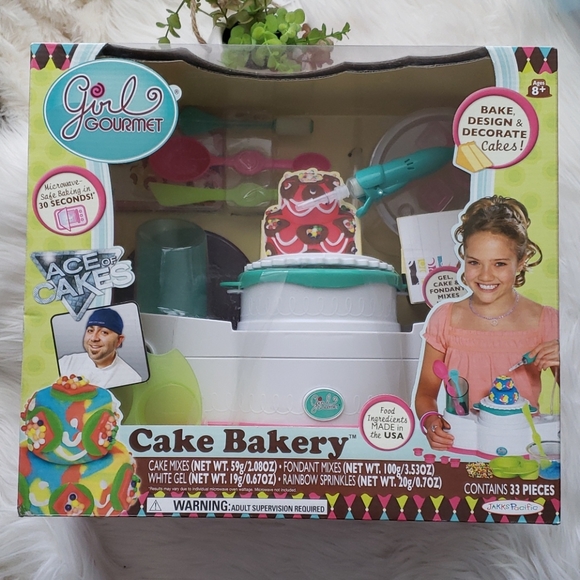 Girl Gourmet Cake Bakery

- Baker Tools - Picture 1 of 2